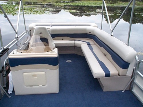 Has Tables For Front And Rear, BBQ Grill, 1000 Watt Generator And Plenty Of Storage !!